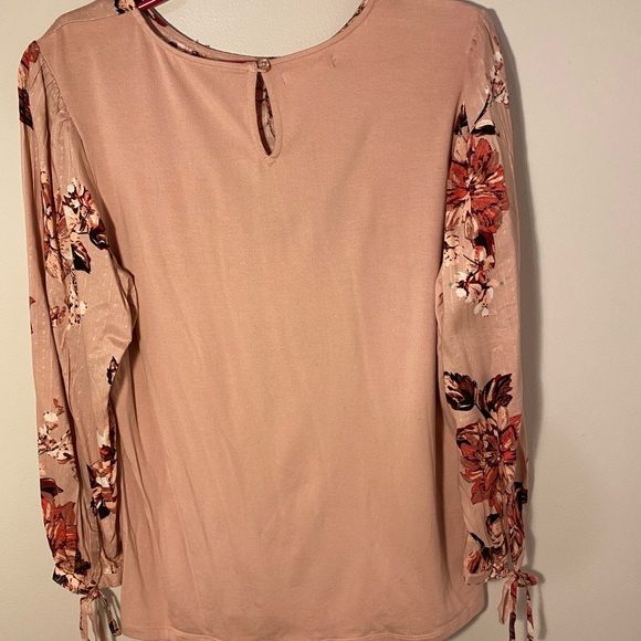 NWT Long sleeve Pink floral shirt- Maurices - Picture 4 of 4